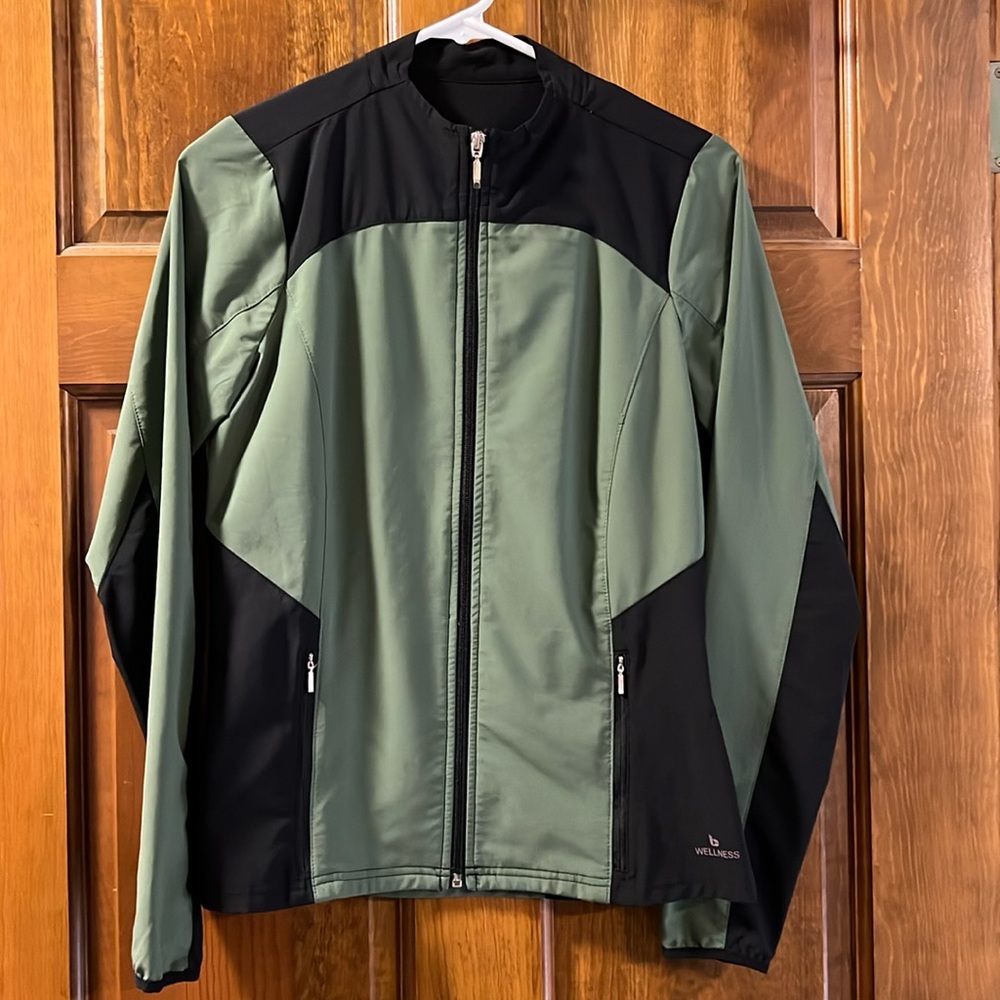 Athletic Scrub Jacket